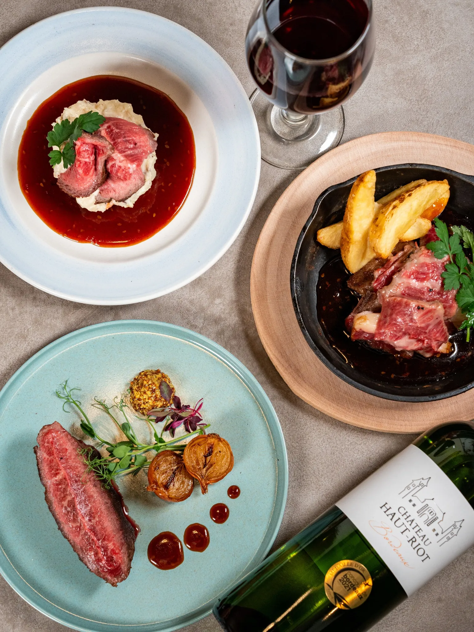 @meatmgram ←“超肉特化”の食べ飲み放題気になる方...