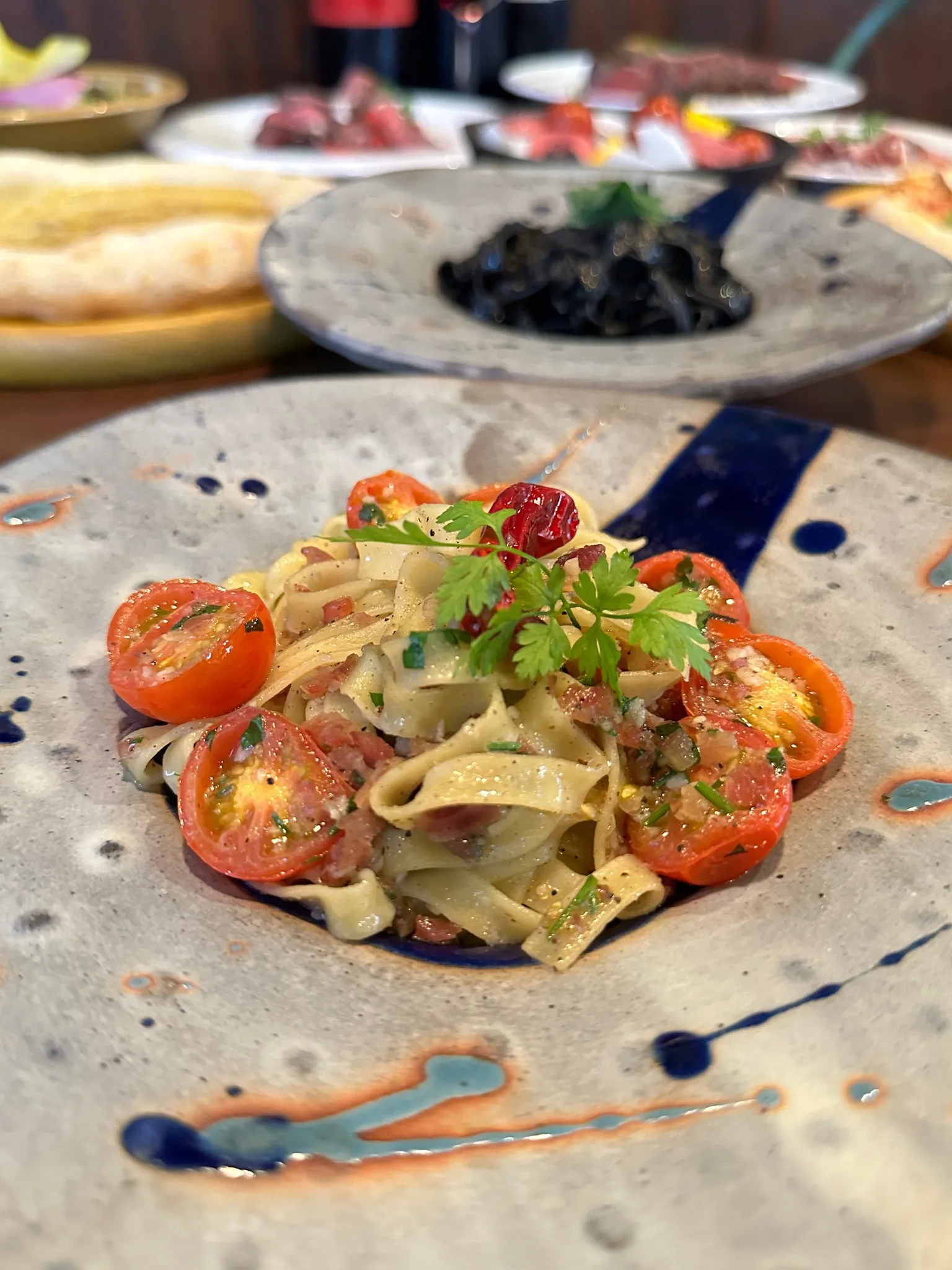 @meatmgram ←“超肉特化”の食べ飲み放題気になる方...