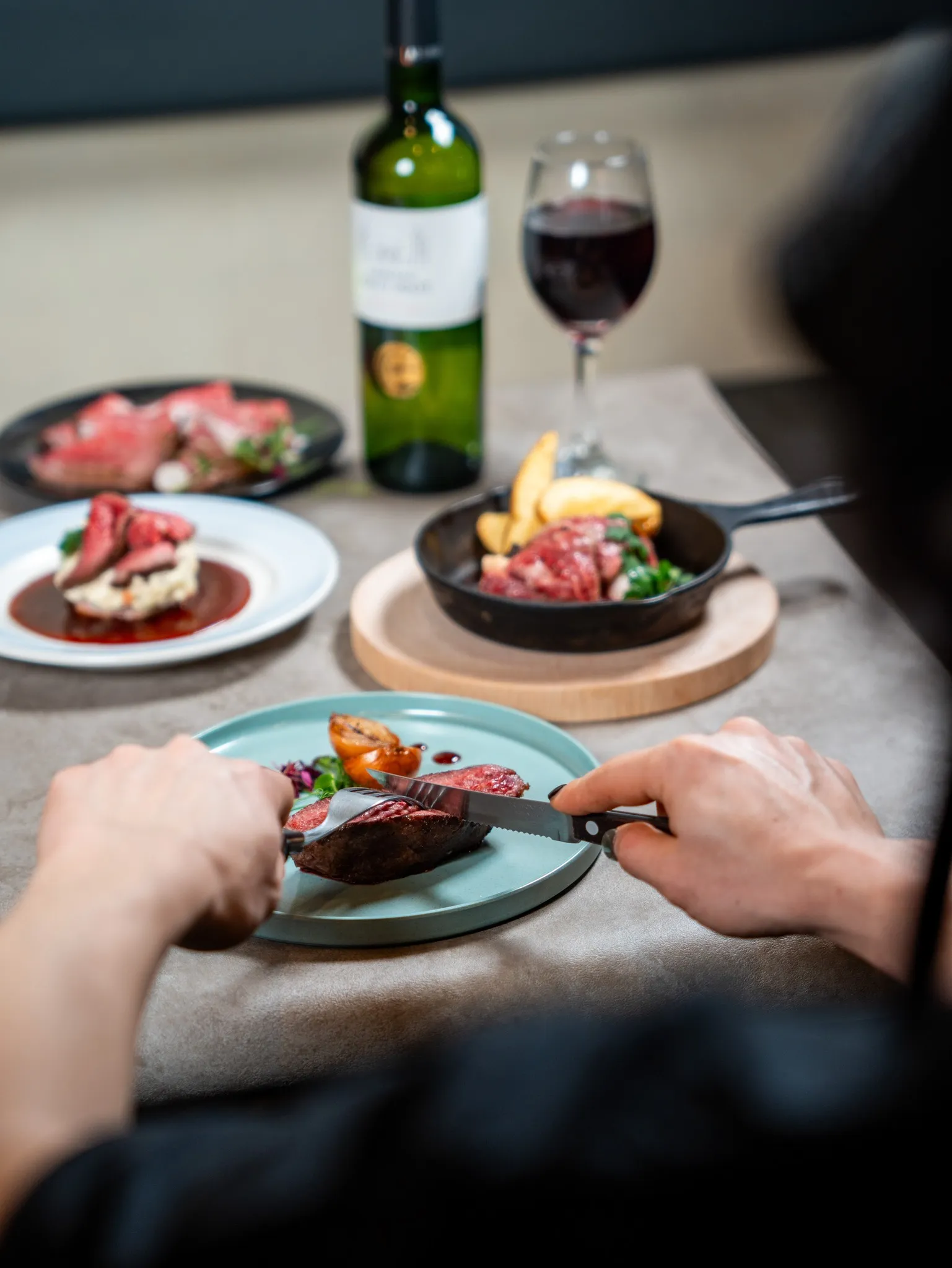 @meatmgram ←“超肉特化”の食べ飲み放題気になる方...