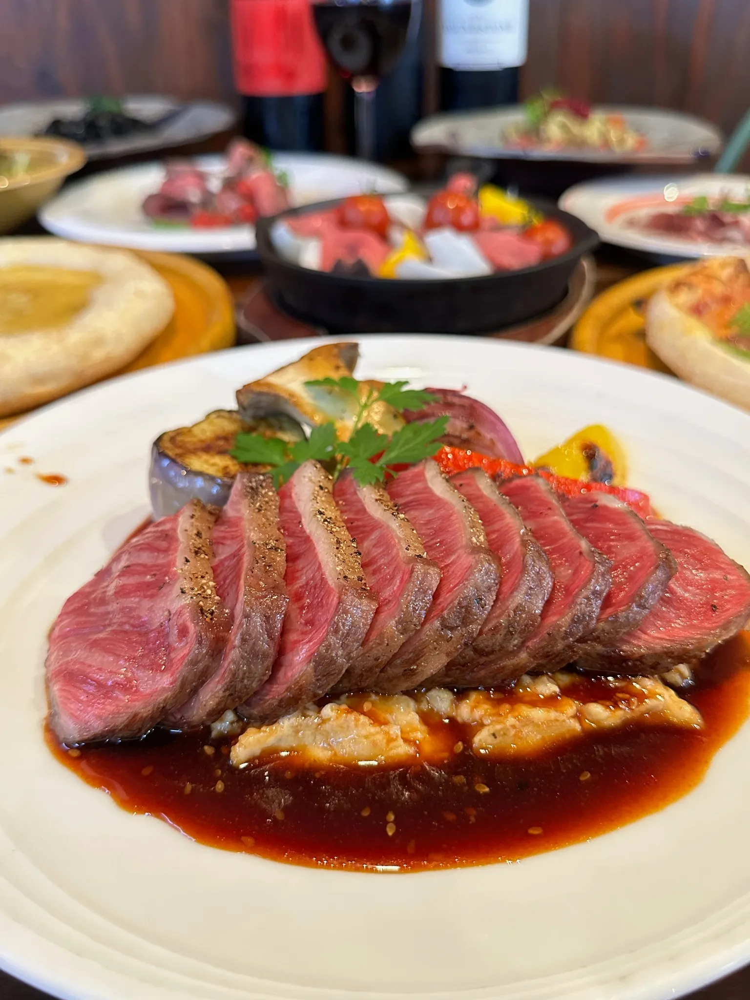 @meatmgram ←“超肉特化”の食べ飲み放題気になる方...