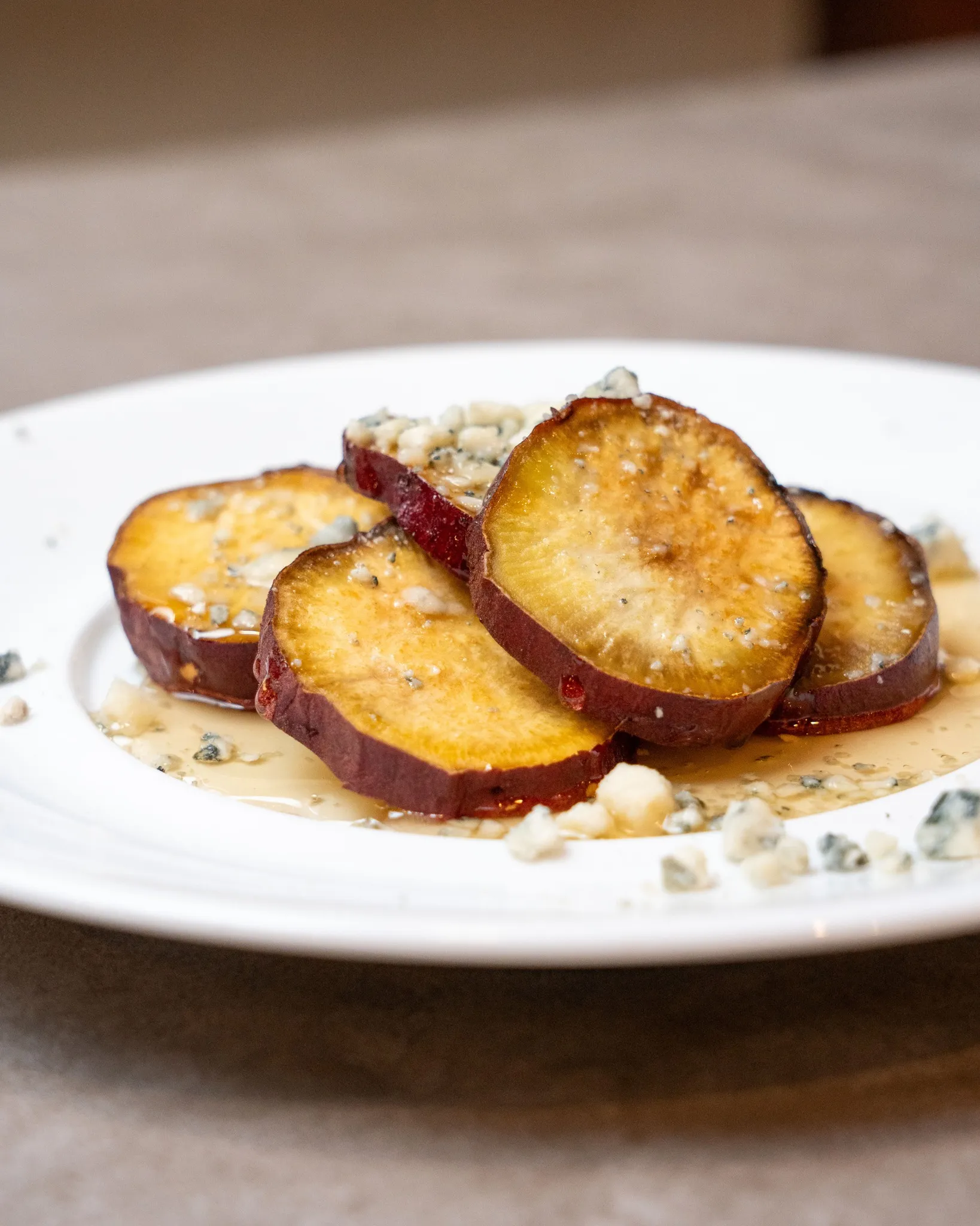 @meatmgram ←“超肉特化”の食べ飲み放題気になる方...