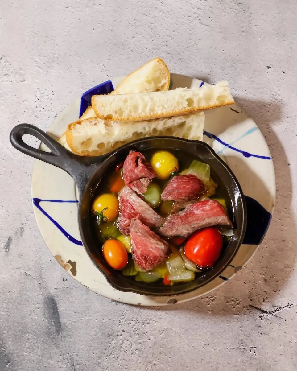 @meatmgram ←“超肉特化”の食べ飲み放題気になる方...