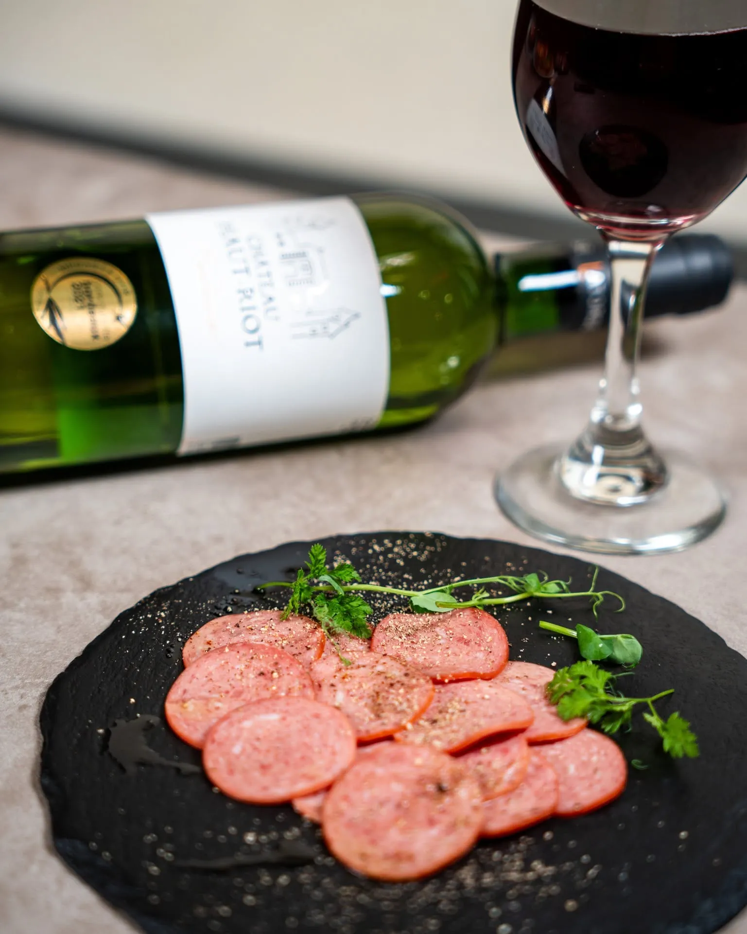 @meatmgram ←“超肉特化”の食べ飲み放題気になる方...