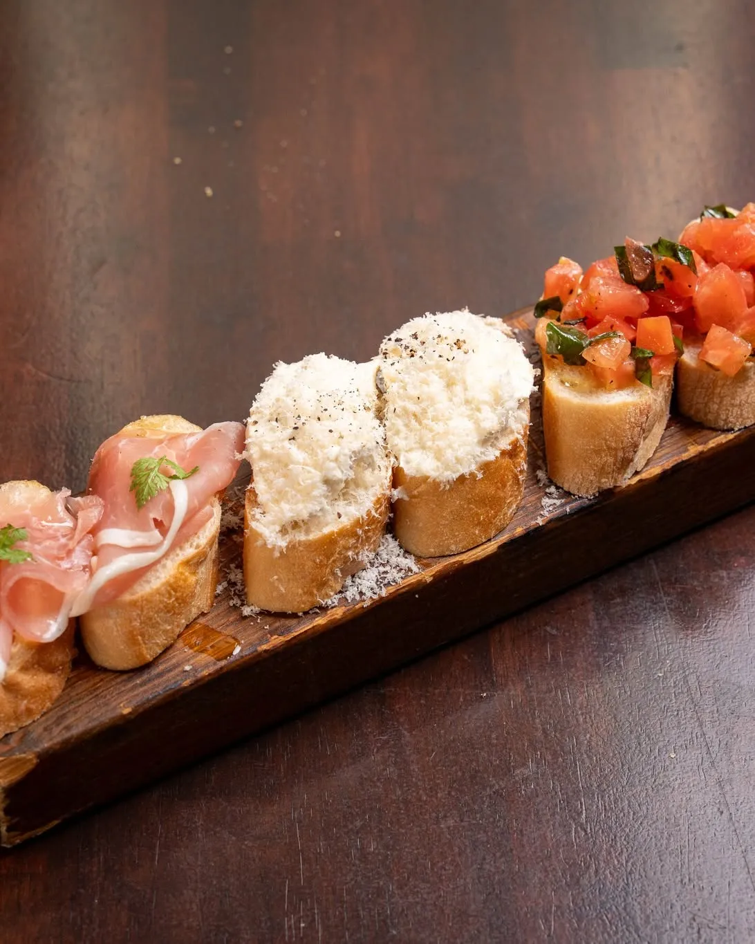 @meatmgram ←“超肉特化”の食べ飲み放題気になる方...