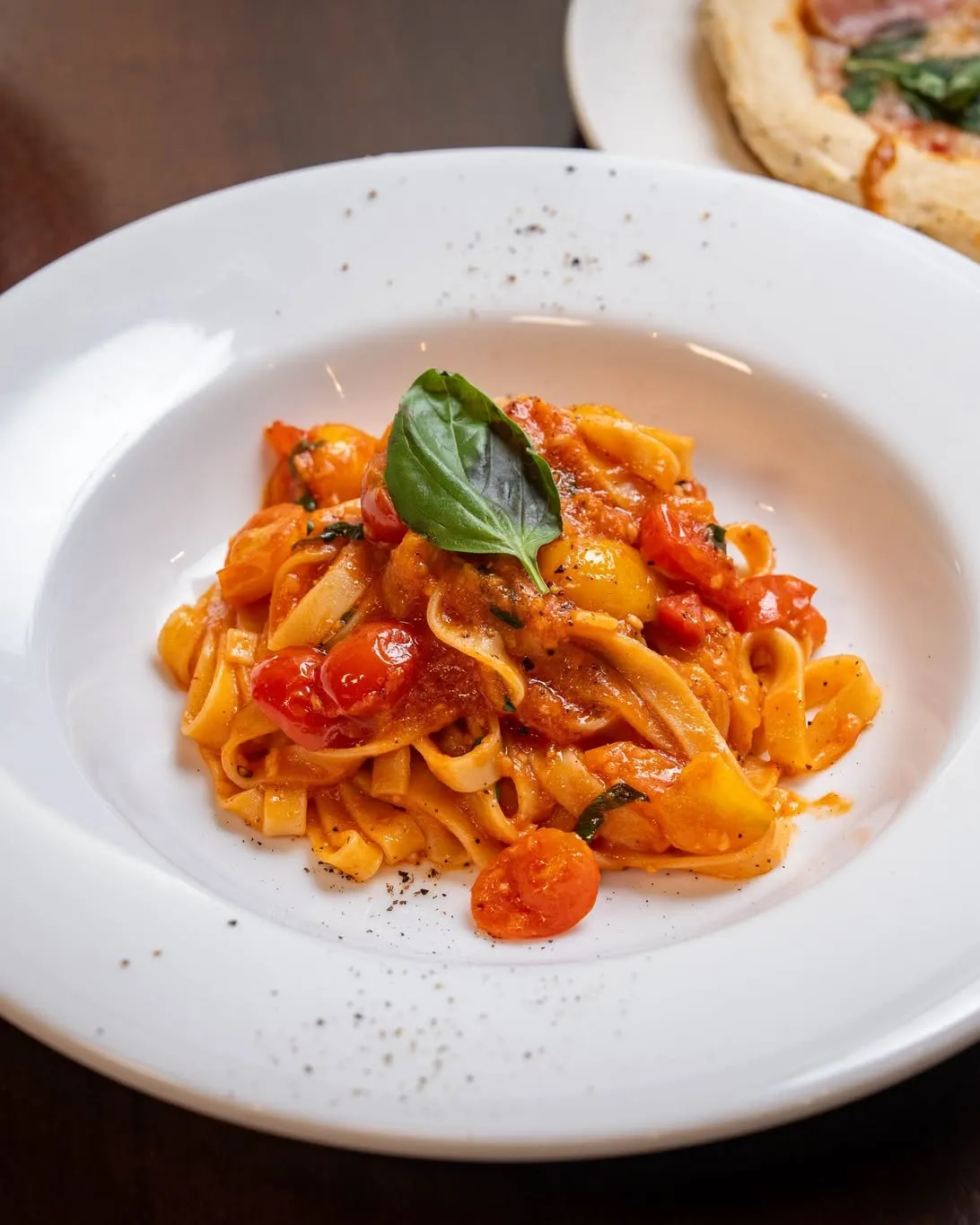 @meatmgram ←“超肉特化”の食べ飲み放題気になる方...