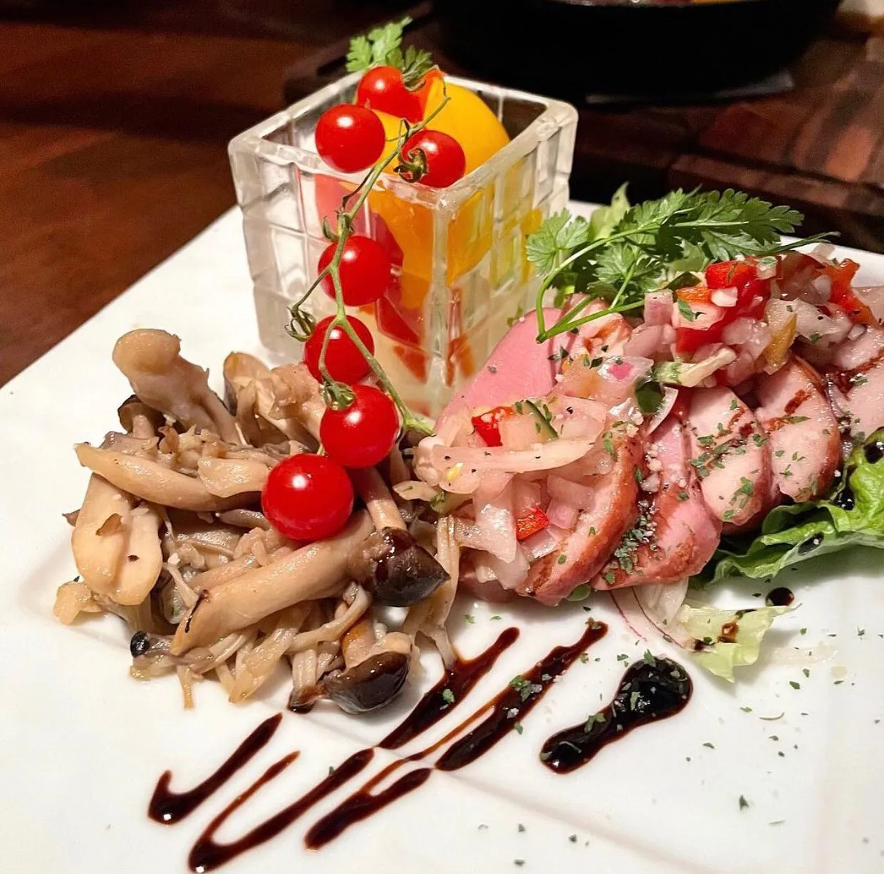 @meatmgram ←“超肉特化”の食べ飲み放題気になる方...