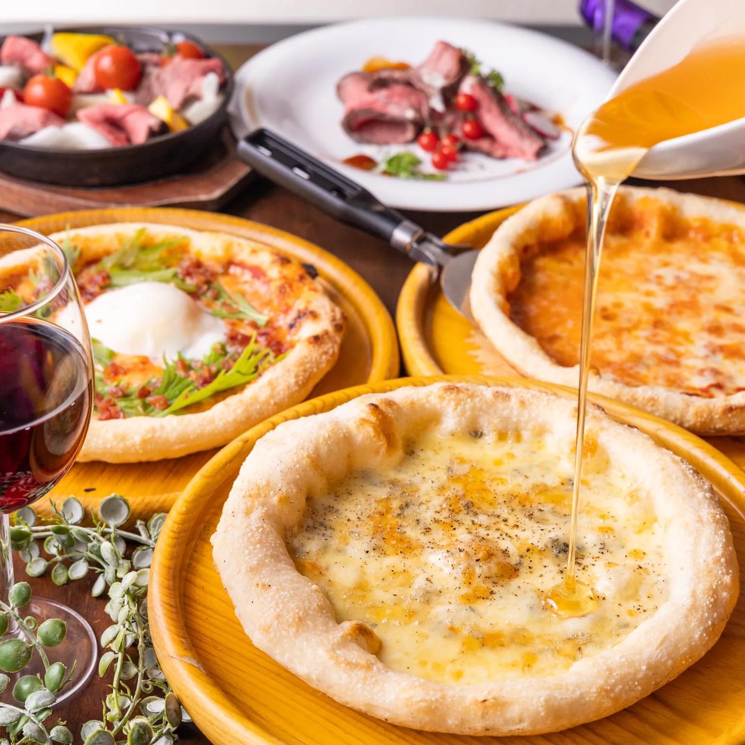 @meatmgram ←“超肉特化”の食べ飲み放題気になる方...