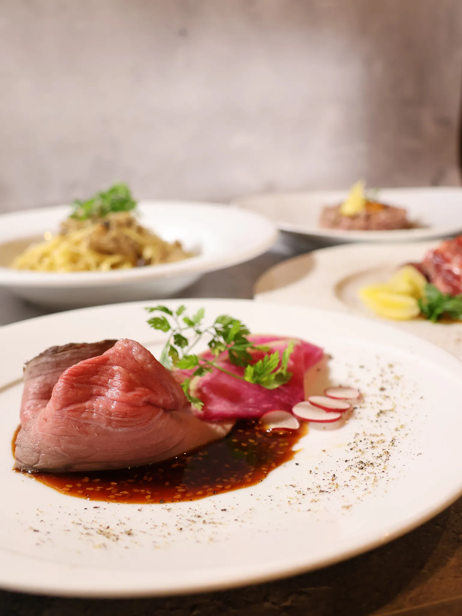 @meatmgram ←“超肉特化”の食べ飲み放題気になる方...