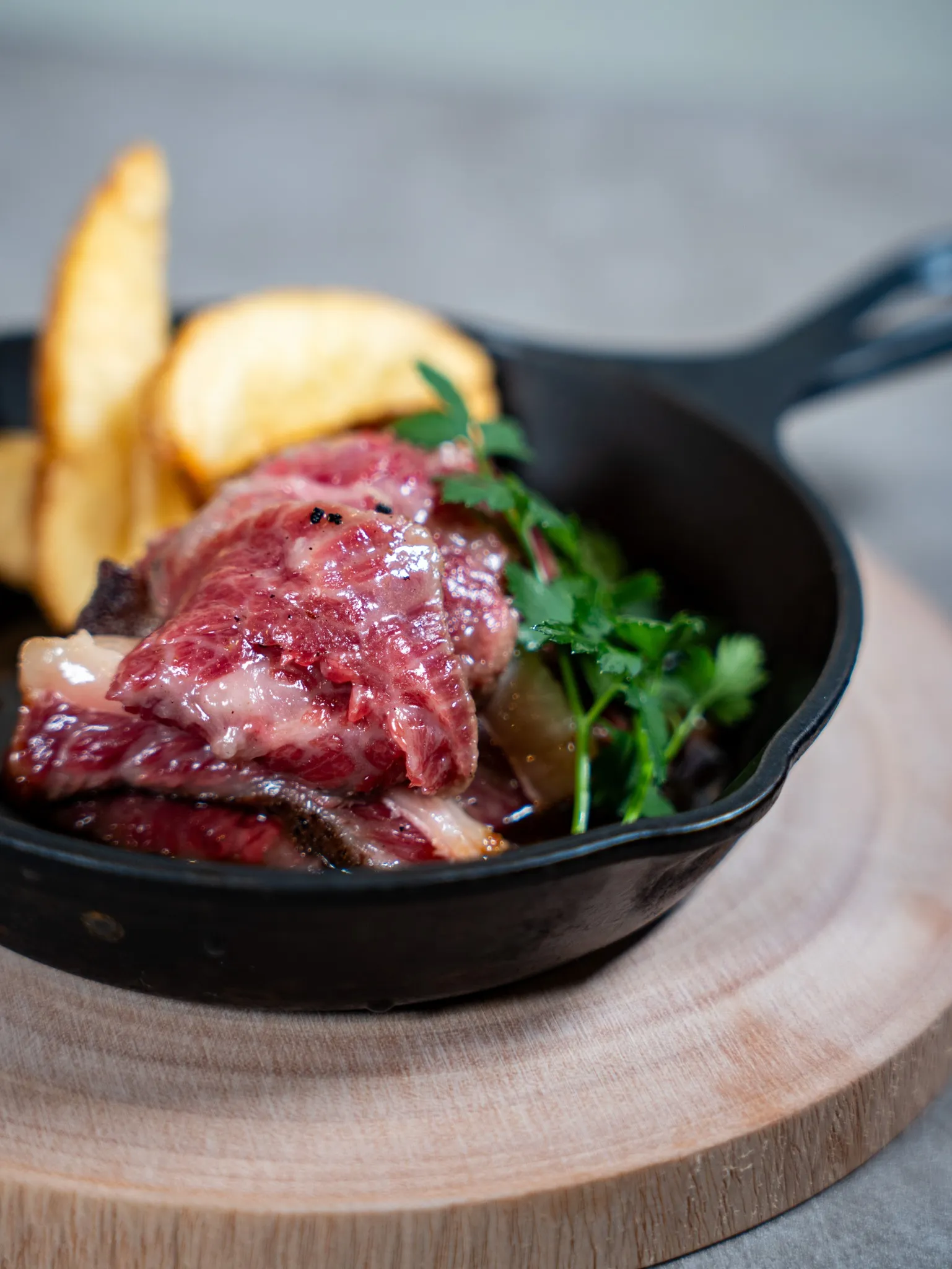 お肉料理のイメージが強いお店ですが、