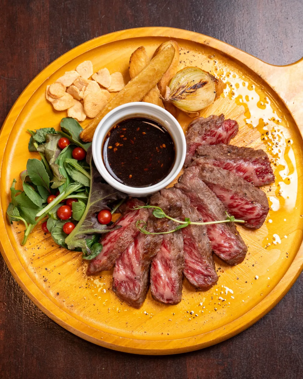 見た目からテンションが上がる、肉料理🥩✨